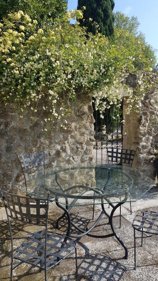Moulin De Bonfilhon Bed & Breakfast Cornillon-Confoux ภายนอก รูปภาพ