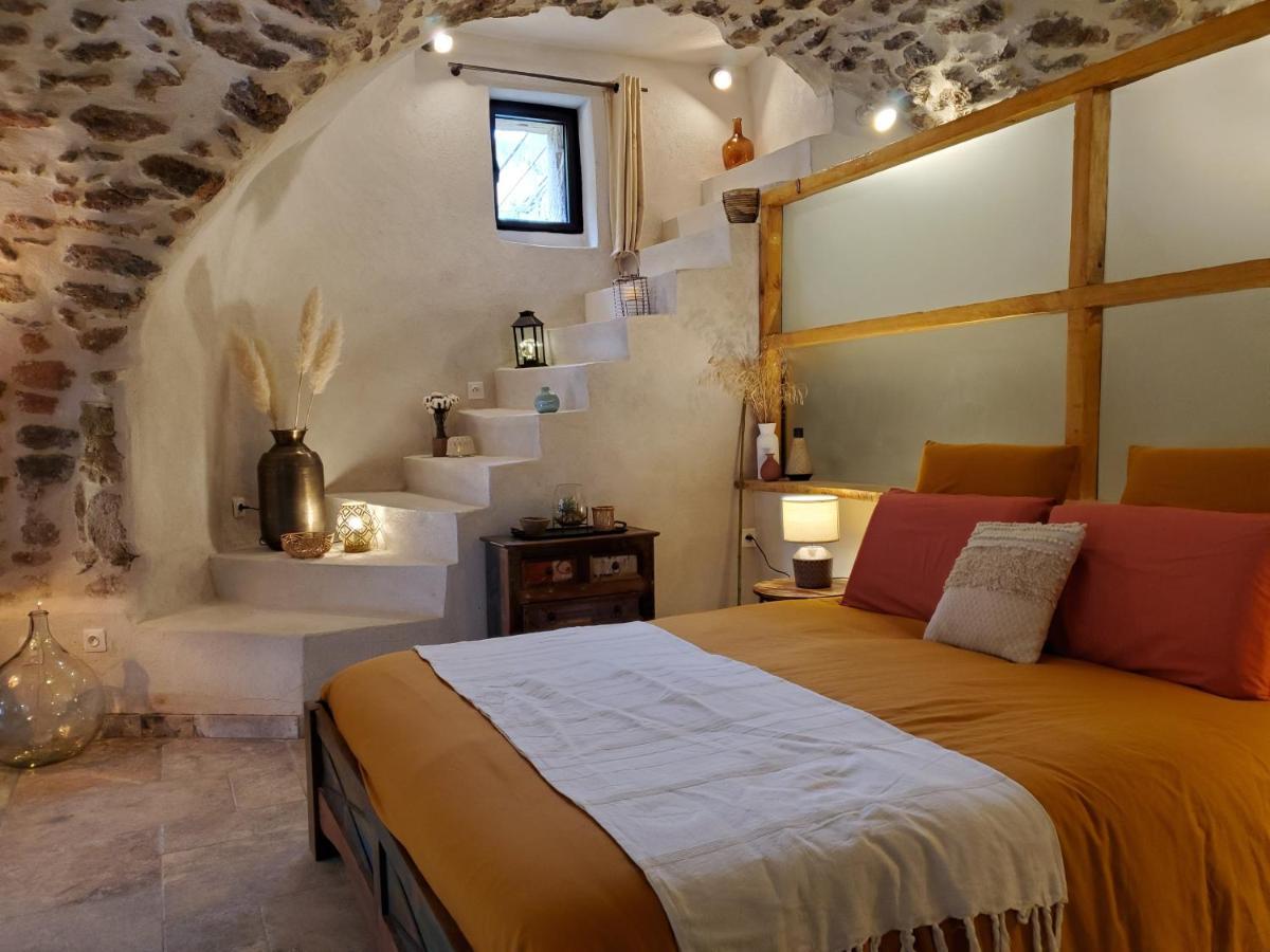 Moulin De Bonfilhon Bed & Breakfast Cornillon-Confoux ภายนอก รูปภาพ