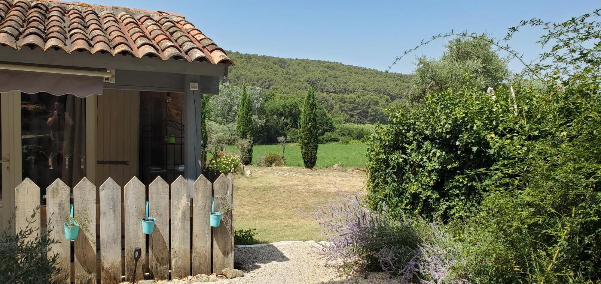 Moulin De Bonfilhon Bed & Breakfast Cornillon-Confoux ภายนอก รูปภาพ
