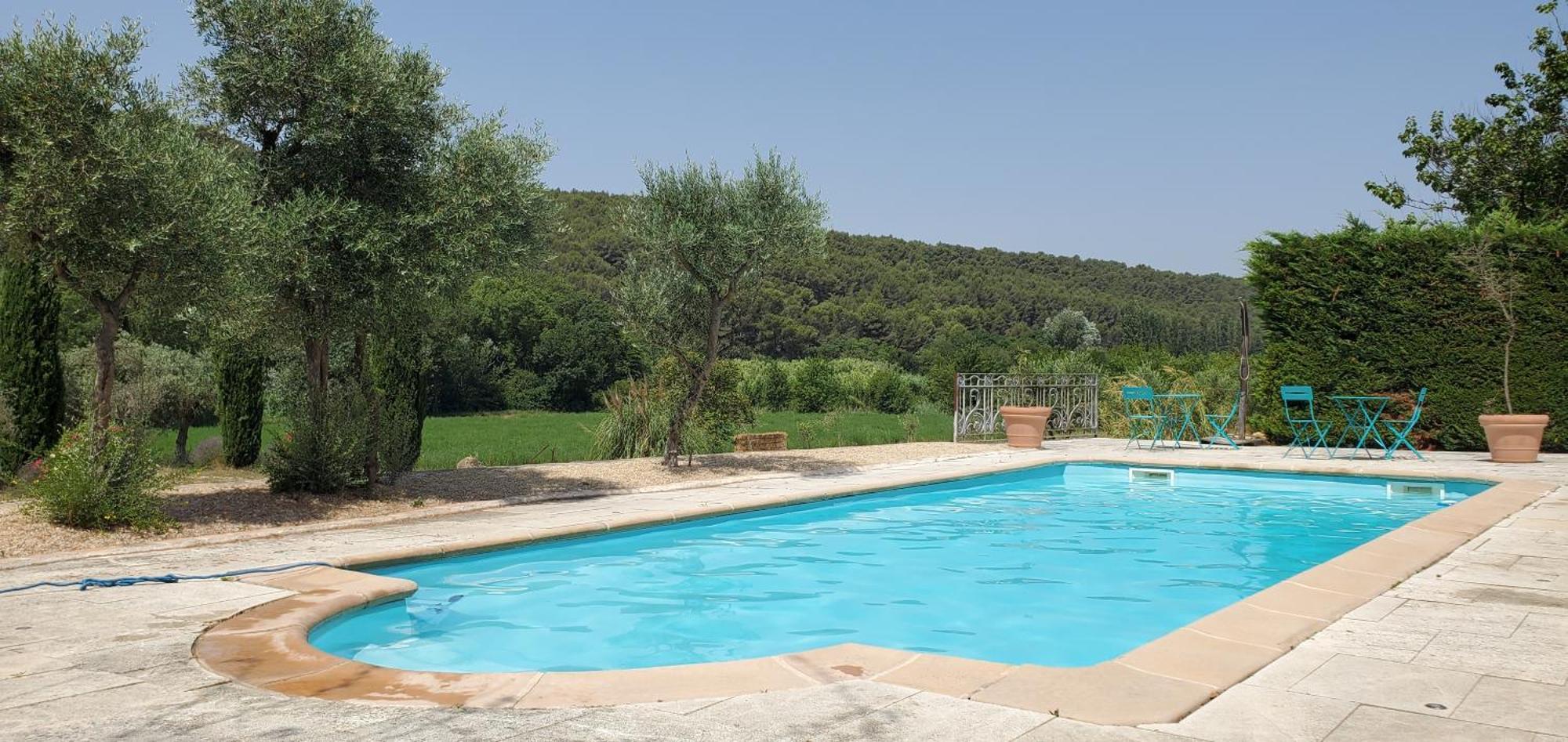 Moulin De Bonfilhon Bed & Breakfast Cornillon-Confoux ภายนอก รูปภาพ